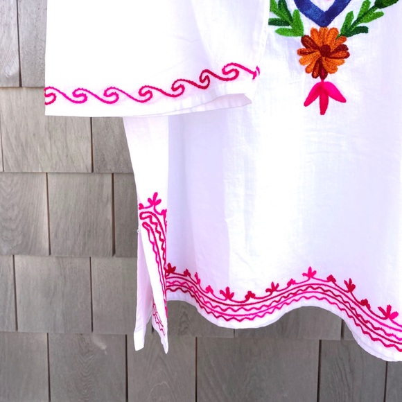 NWOT Asha Tunic W/Brightly Colored Embroidery - Picture 7 of 10
